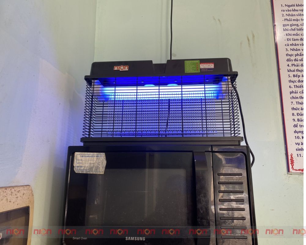 Đèn diệt côn trùng Nion CN30 - Trợ thủ đắc lực tiêu diệt muỗi cho bếp ăn tại Đaklak