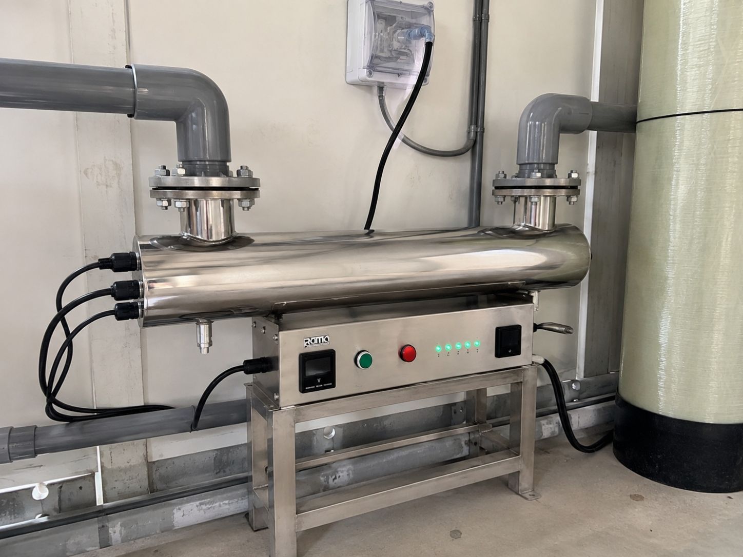 Ứng dụng khử trùng nước thải sinh hoạt với RUD-6B150W cần lưu ý gì?